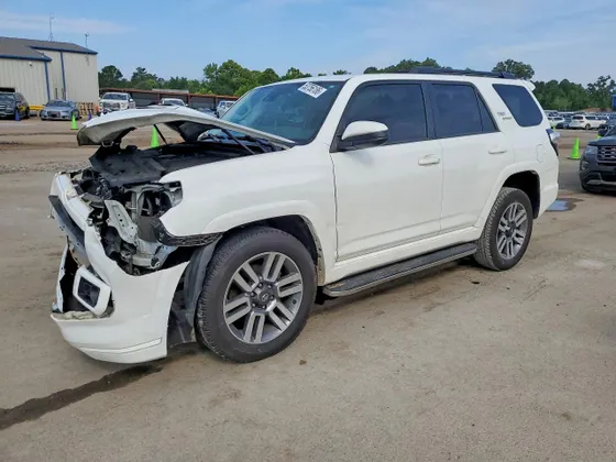 2022 Toyota 4Runner TRD Sport
