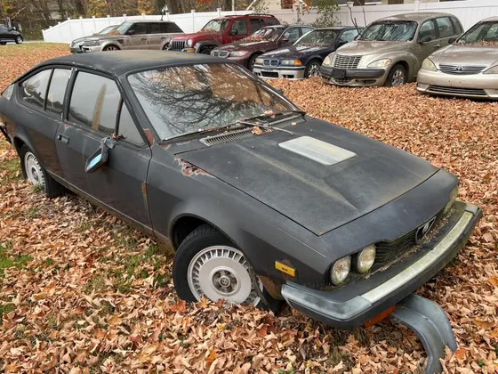 1982 Alfa Romeo GTV-6 V6 2.5