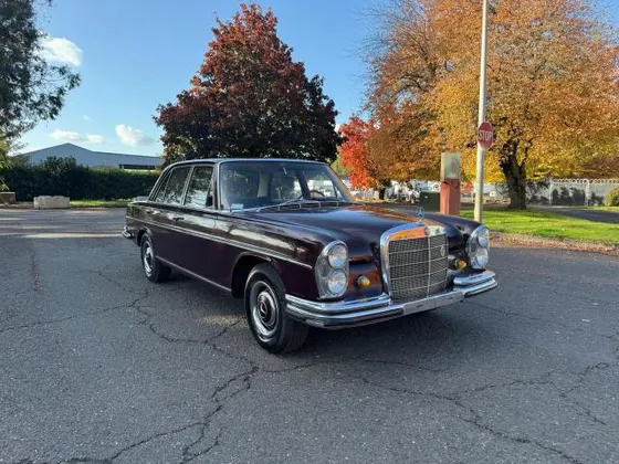 1967 Mercedes-Benz 250 250S