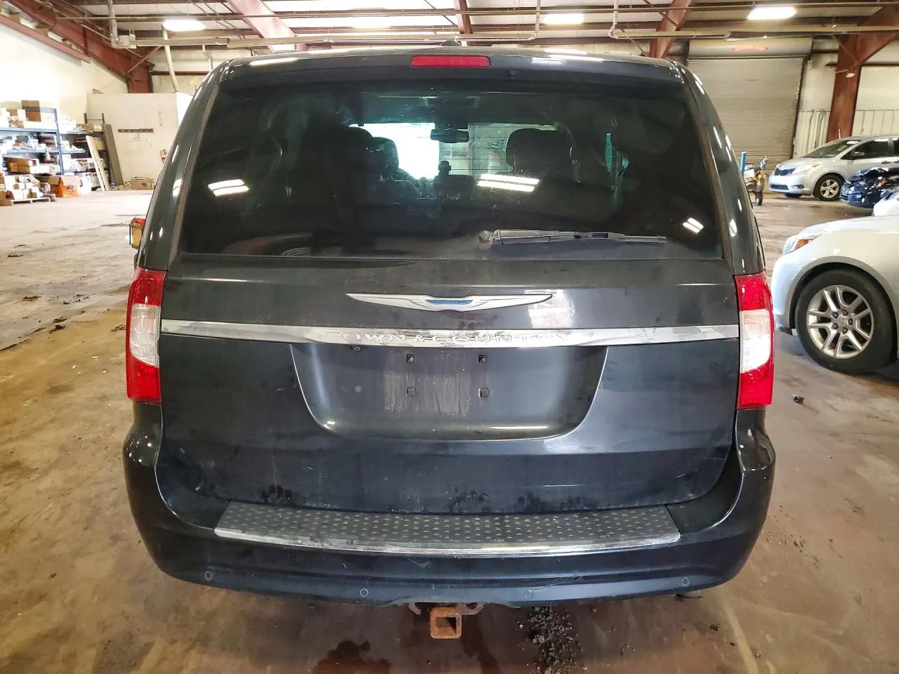 2015 Chrysler Town & Country Touring-L