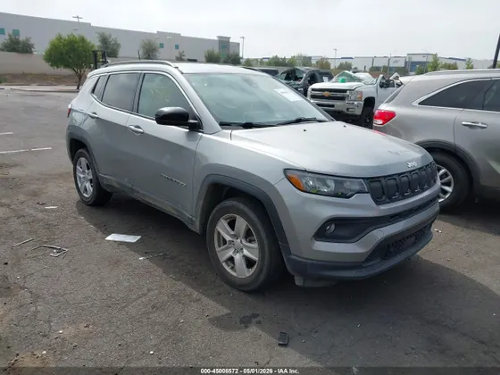2022 Jeep Compass Latitude