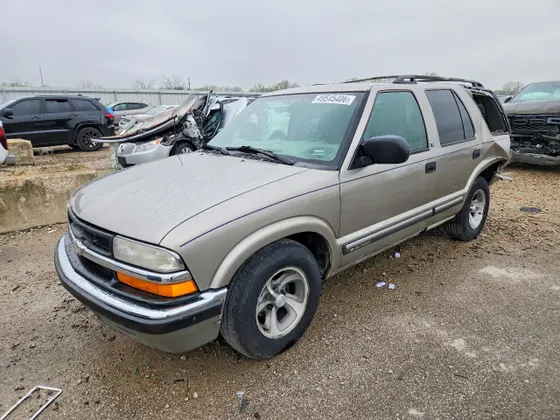 2000 Chevrolet Blazer LS
