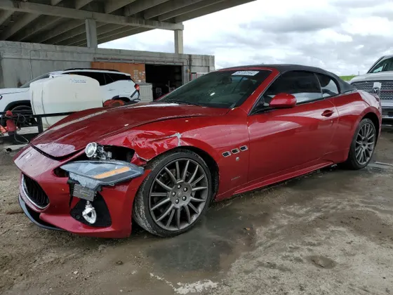 2019 Maserati GranTurismo Convertible Sport