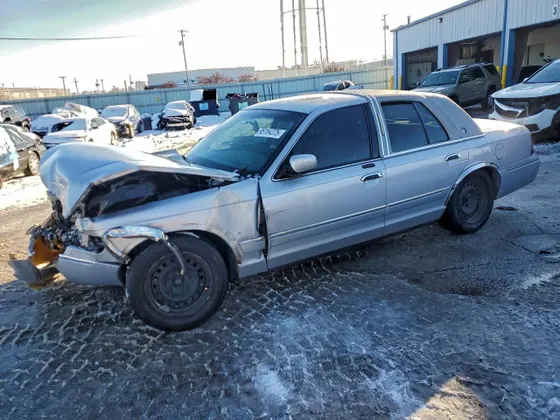 2002 Mercury Grand Marquis GS