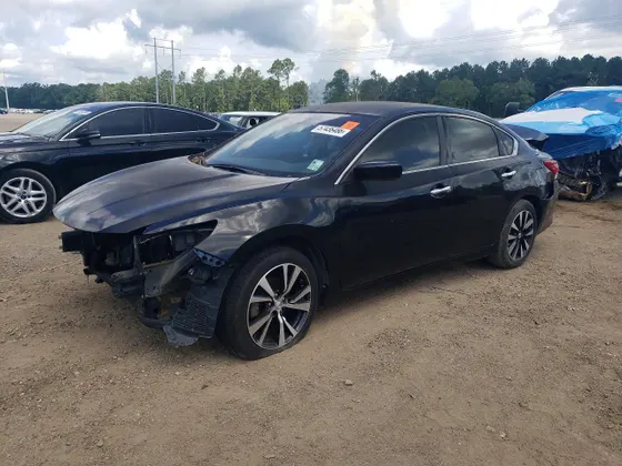 2017 Nissan Altima 2.5 SV