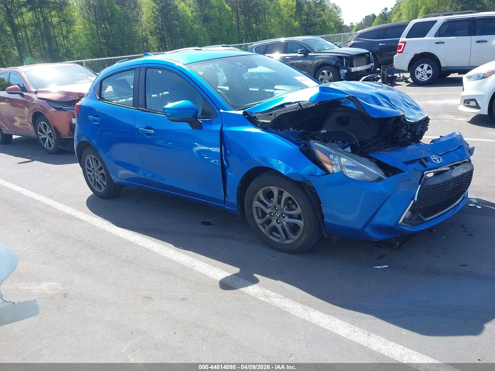 2020 Toyota Yaris Hatchback XLE