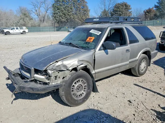 1999 GMC Jimmy SL