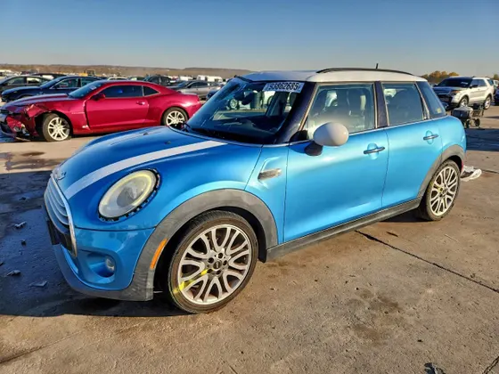 2015 MINI Cooper Hardtop 4 Door COOPER