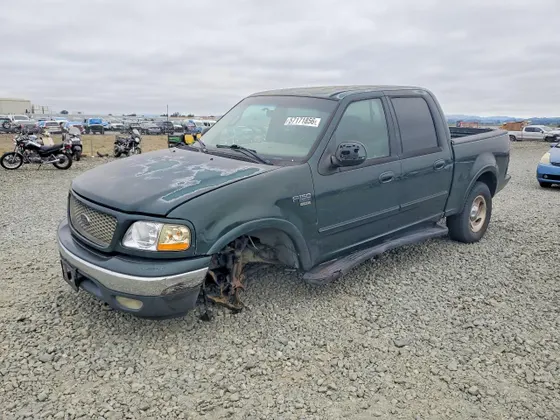 2001 Ford F-150 SuperCrew XLT
