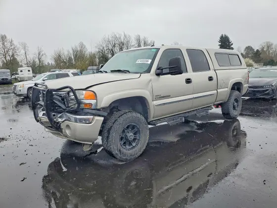 2005 GMC Sierra 2500HD SLT