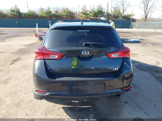 2016 Scion iM