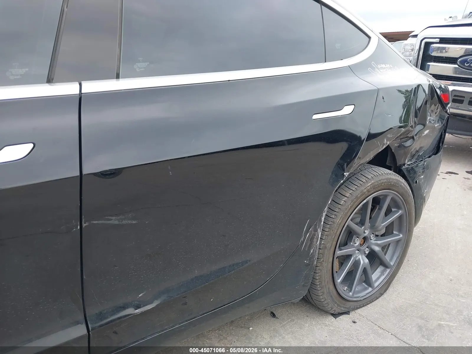 2019 Tesla Model 3 Mid Range