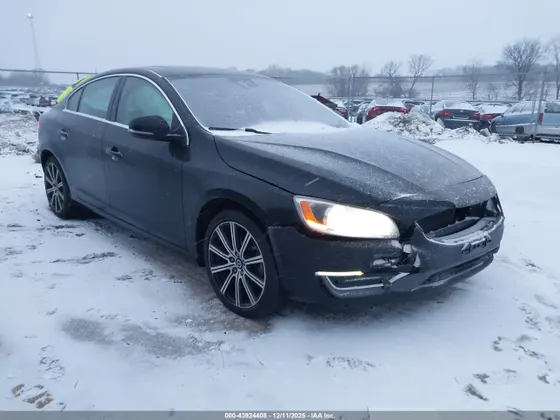 2016 Volvo S60 Inscription T5 Drive-E Premier
