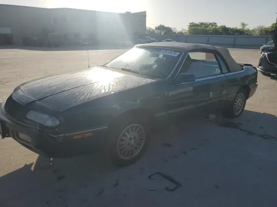 1994 Chrysler LeBaron GTC
