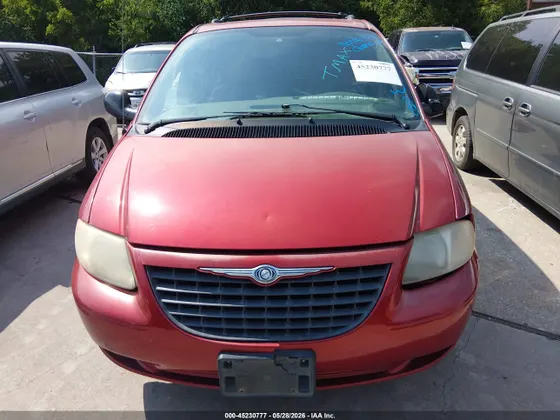 2003 Chrysler Voyager LX