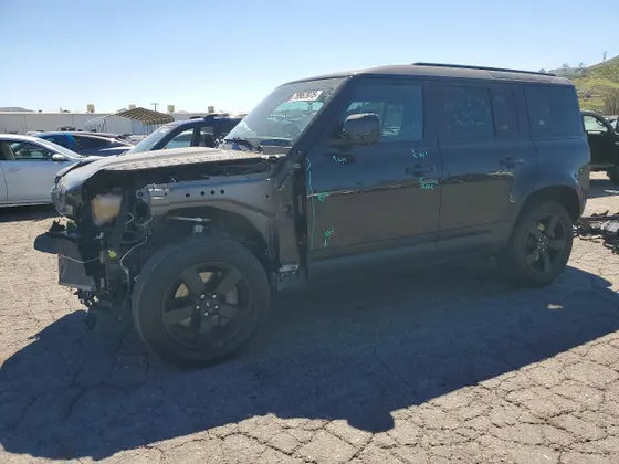 2024 Land Rover Defender S