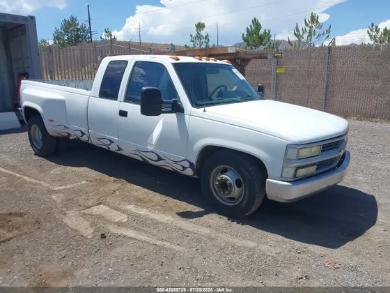 1990 Chevrolet 1 Ton Pickups C3500