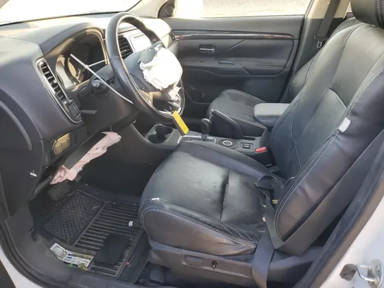 2016 Mitsubishi Outlander SE