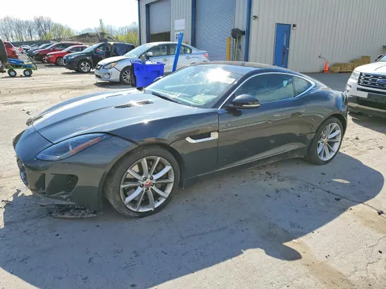 2015 Jaguar F-TYPE V6 S