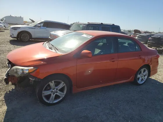 2013 Toyota Corolla S