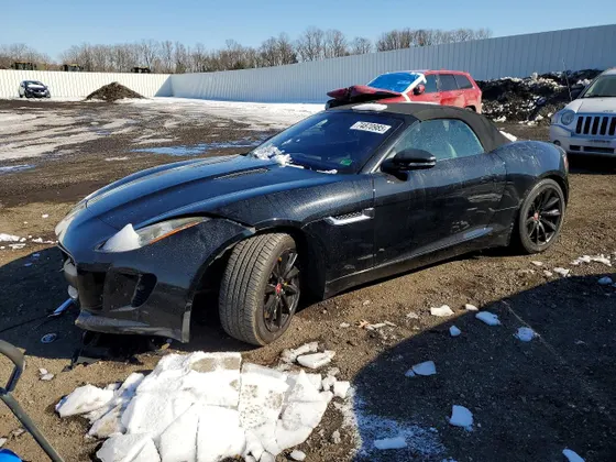 2017 Jaguar F-TYPE Premium
