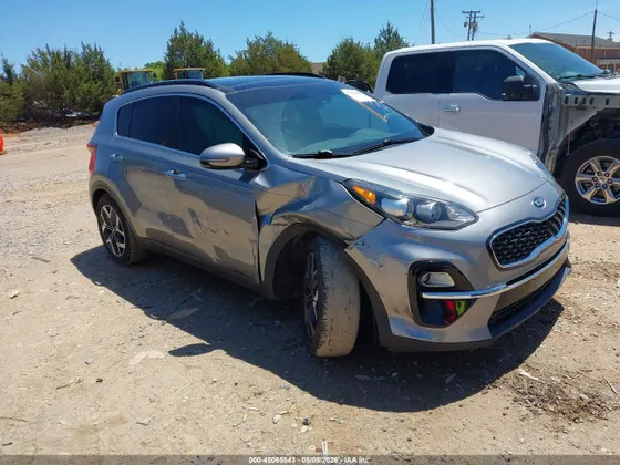 2022 Kia Sportage EX