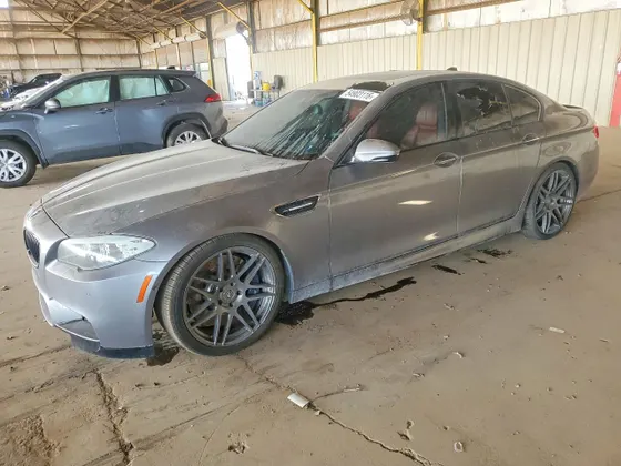 2013 BMW M5