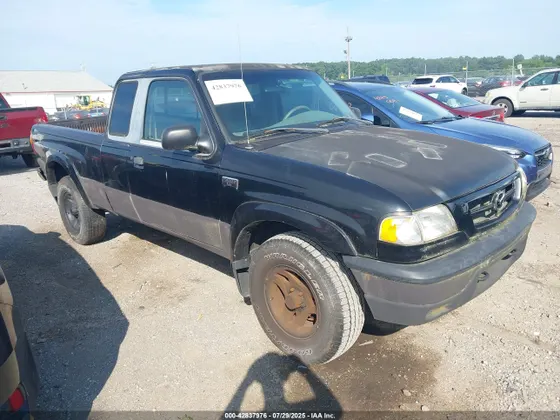 2001 Mazda B-Series 4WD Truck SE