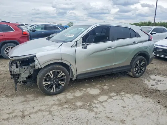 2024 Mitsubishi Eclipse Cross SE