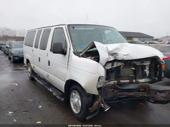 2014 Ford Econoline Wagon XL