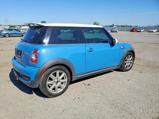 2013 MINI Cooper Hardtop S