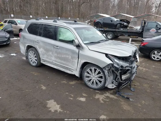 2020 Lexus LX LX 570