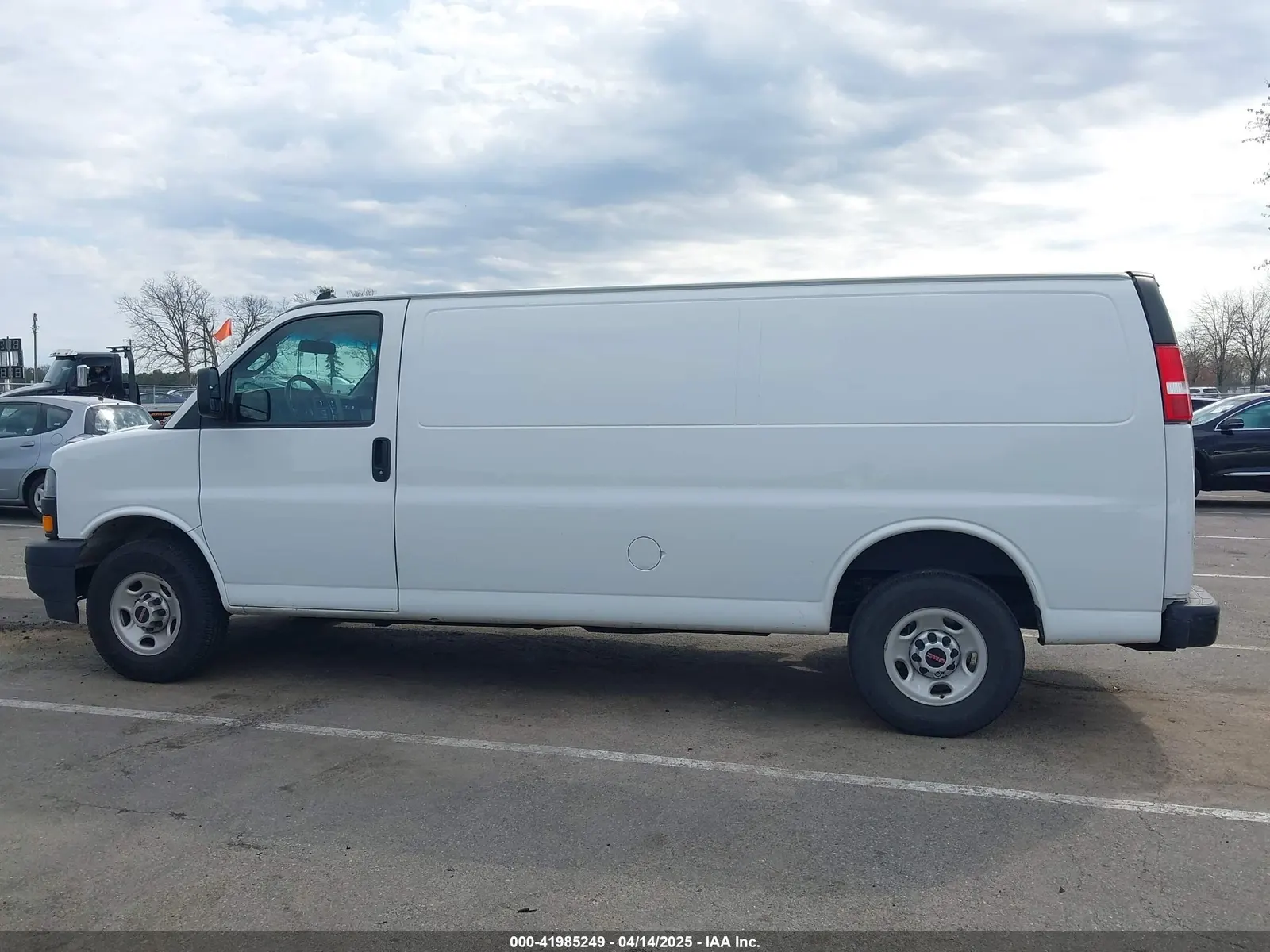 2022 GMC SAVANA CARGO RWD 3500 EXTENDED WHEELBASE WORK VAN