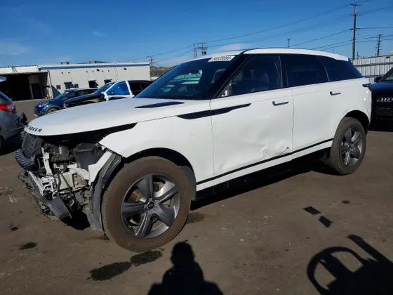 2025 Land Rover Range Rover Velar Dynamic SE