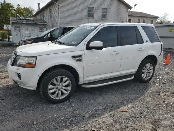2015 Land Rover LR2 SE