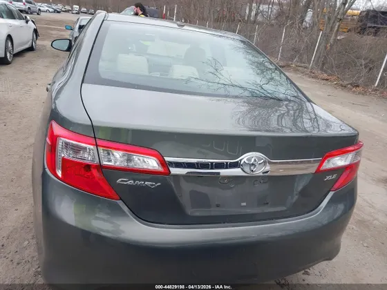 2013 Toyota Camry LE