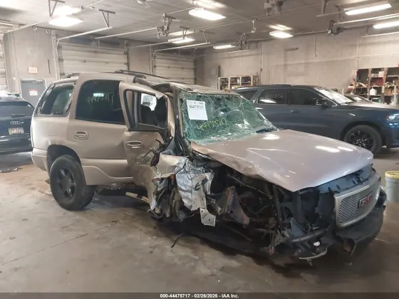 2005 GMC Yukon Denali DENALI