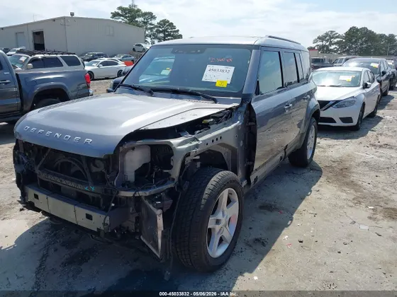 2020 Land Rover Defender SE