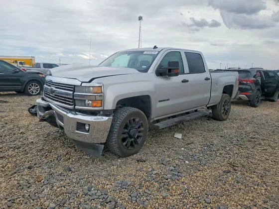 2015 Chevrolet Silverado 2500HD Built After Aug 14 LT