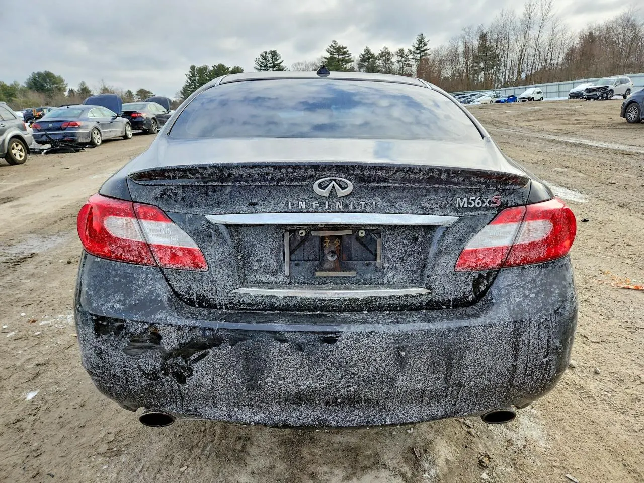 2013 INFINITI M56
