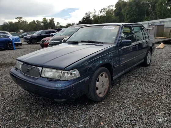 1998 Volvo S90