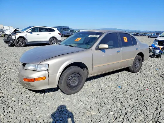 1996 Nissan Maxima GXE
