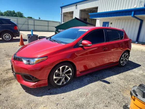 2016 Scion iM