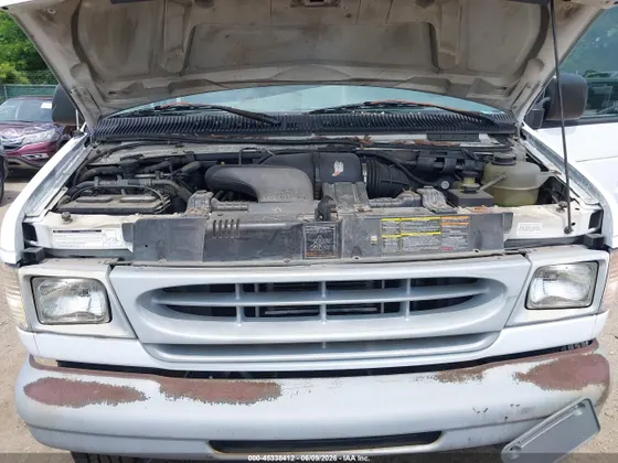 1997 Ford Club Wagon XL
