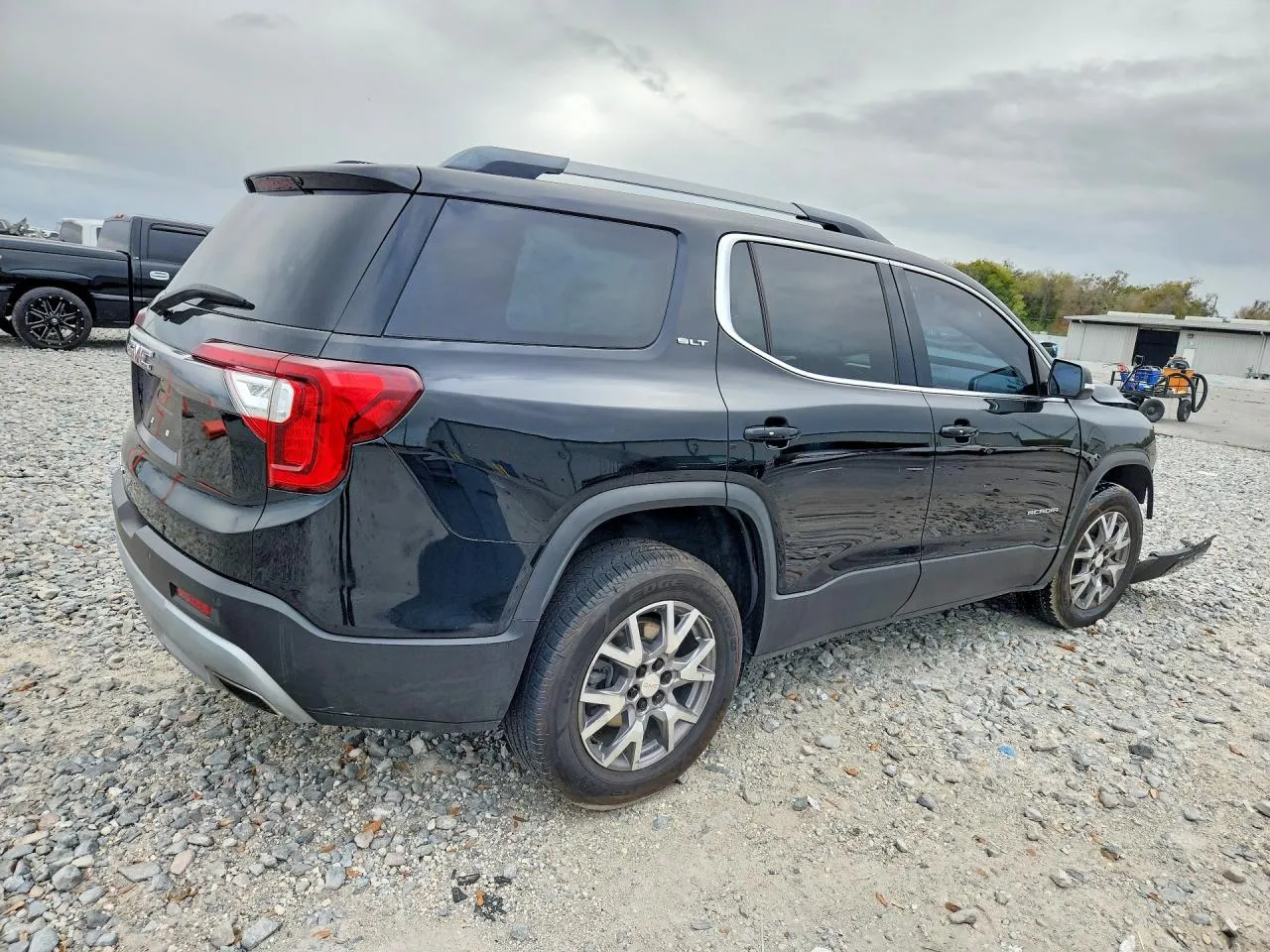2021 GMC Acadia SLT