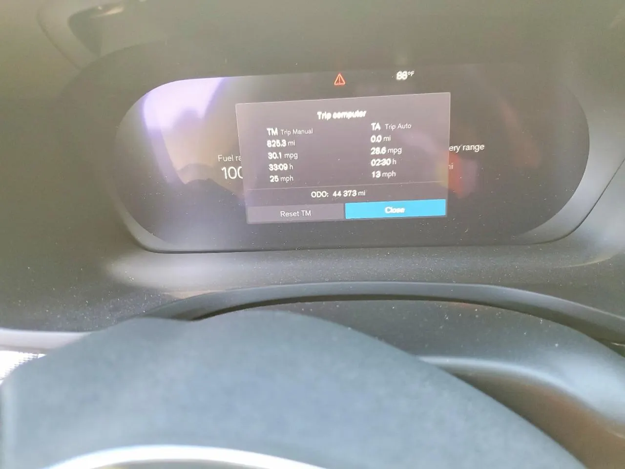 2024 Volvo S60 Recharge Plug-In Hybrid Ultimate Black Edition