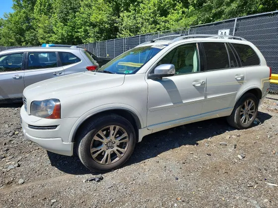 2013 Volvo XC90 Premier Plus