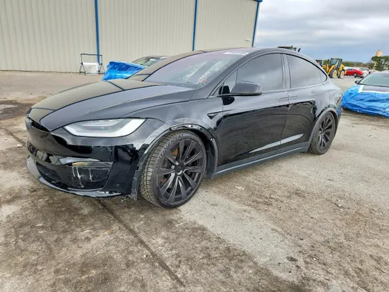 2022 Tesla Model X Plaid