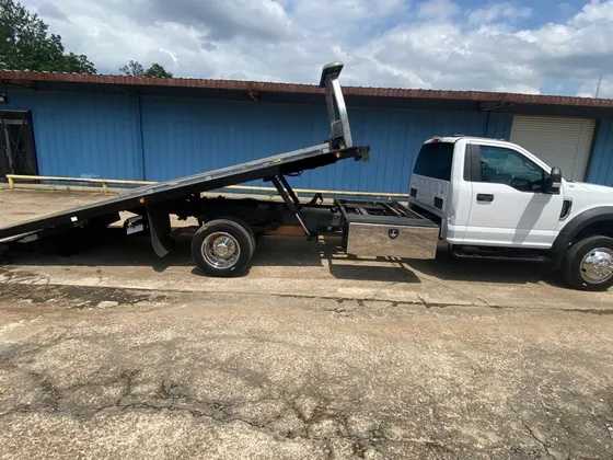 2020 Ford F-550 SUPER DUTY