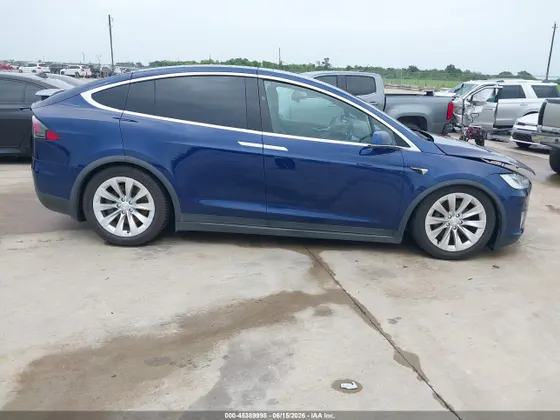 2017 Tesla Model X 90D
